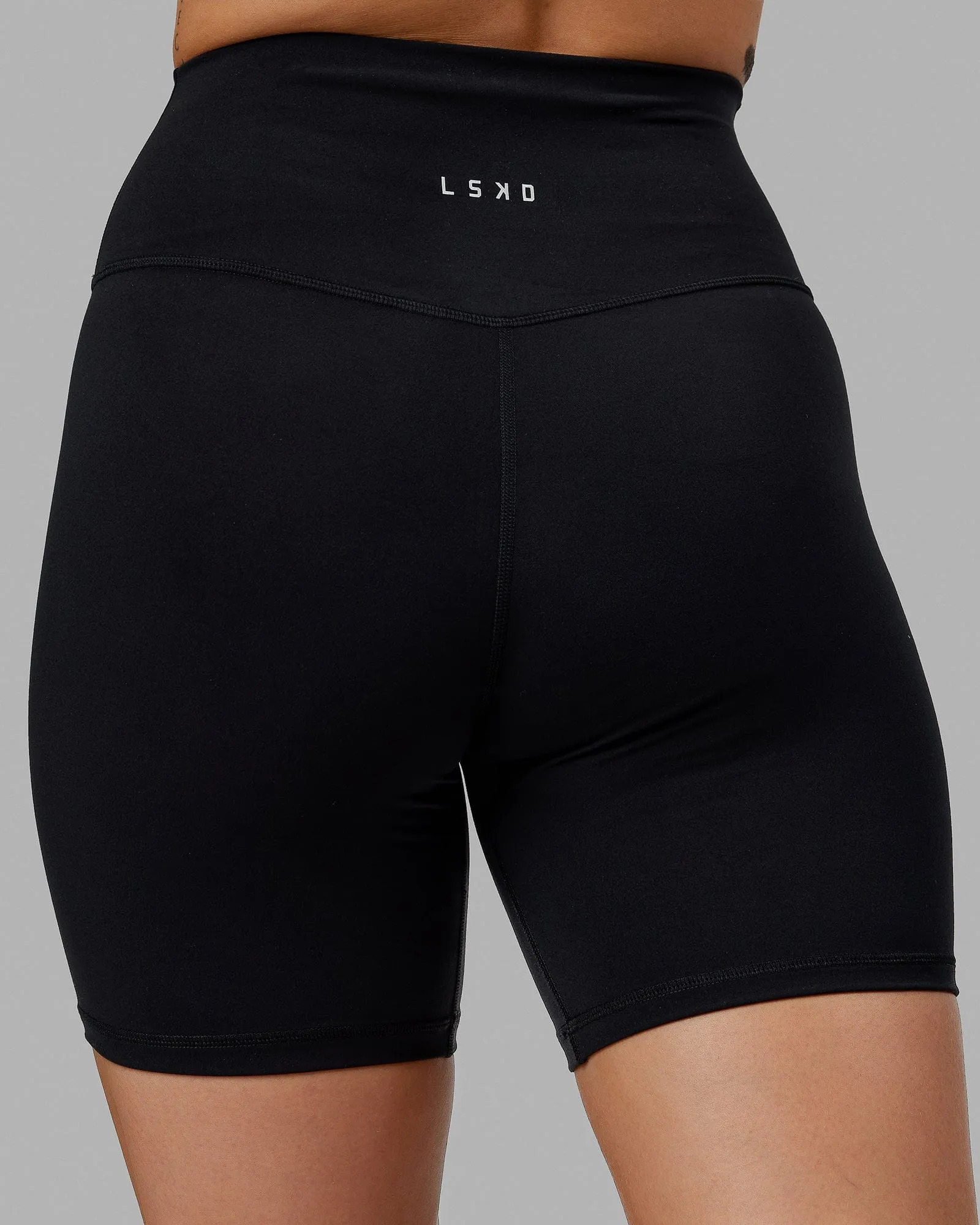 Base 2.0 Mid-Length Shorts - Black