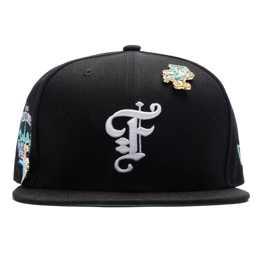 Feature x New Era Old English Las Vegas Fitted - Black/Mint