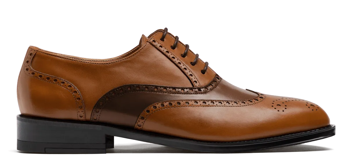 Full Brogue shoes in brown leather