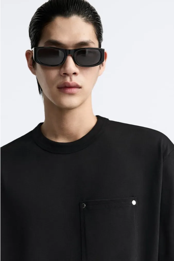 ZARA  |T-SHIRT WITH STUDDED POCKET